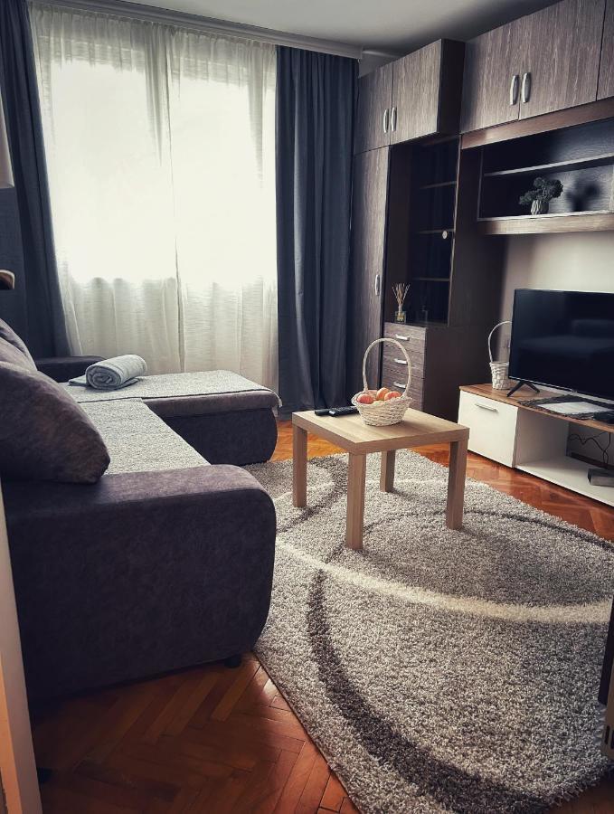 Bgd Apartman Dusanovac Exterior foto